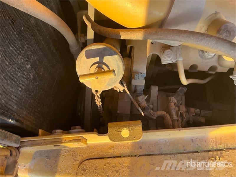 CAT D6T XL Crawler Dozer - Certified Rebuild Bulldozer