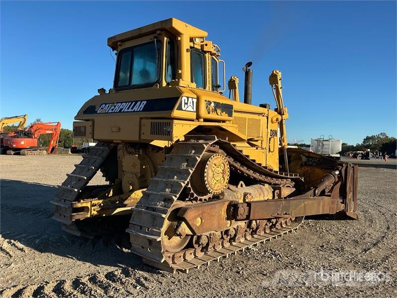 CAT D8N Bulldozer