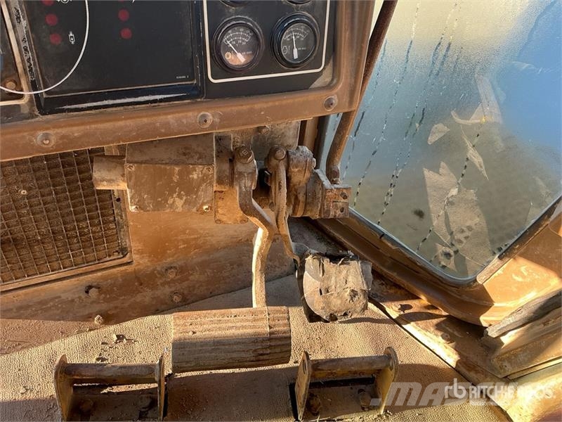CAT D8N Bulldozer
