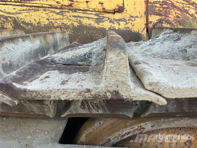 CAT D8N Bulldozer