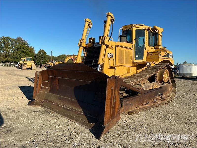 CAT D8N Bulldozer