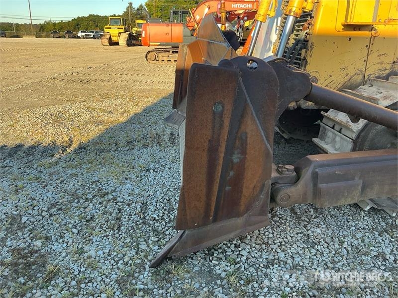 CAT D8N Bulldozer