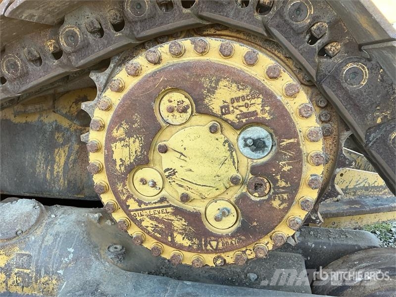 CAT D8N Bulldozer