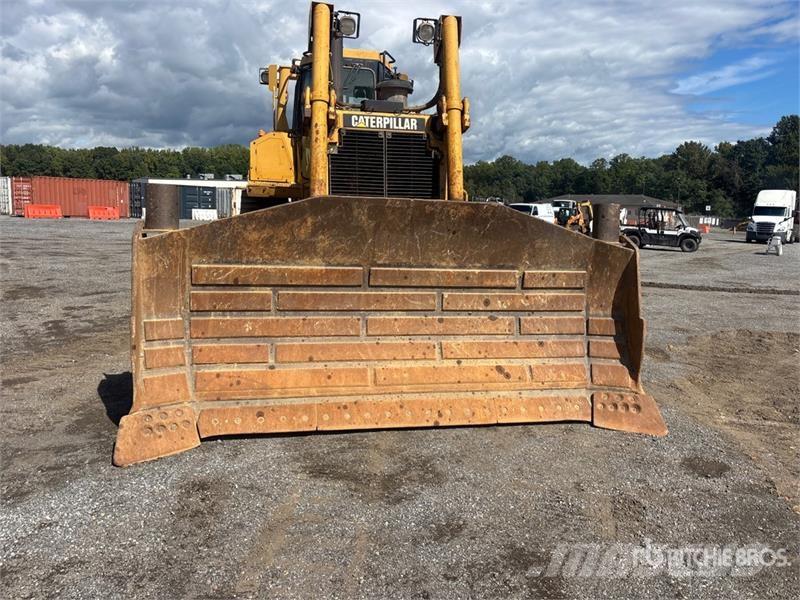 CAT D8R Crawler dozers