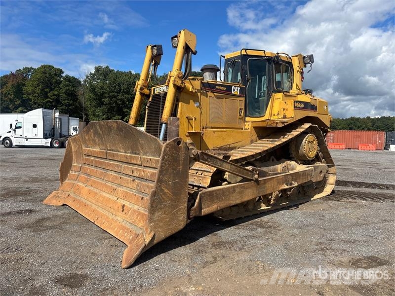 CAT D8R Crawler dozers