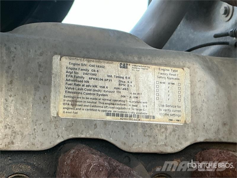 CAT IT38H Wheel Loader Pale gommate