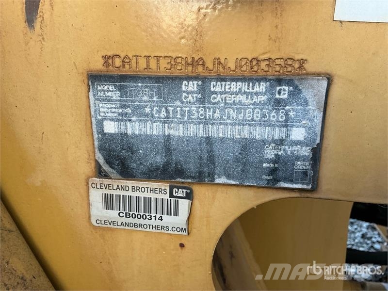 CAT IT38H Wheel Loader Pale gommate