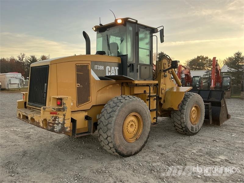 CAT IT38H Wheel Loader Pale gommate