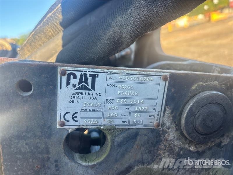 CAT Pc206 25 in Skid Steer Planer Outros componentes