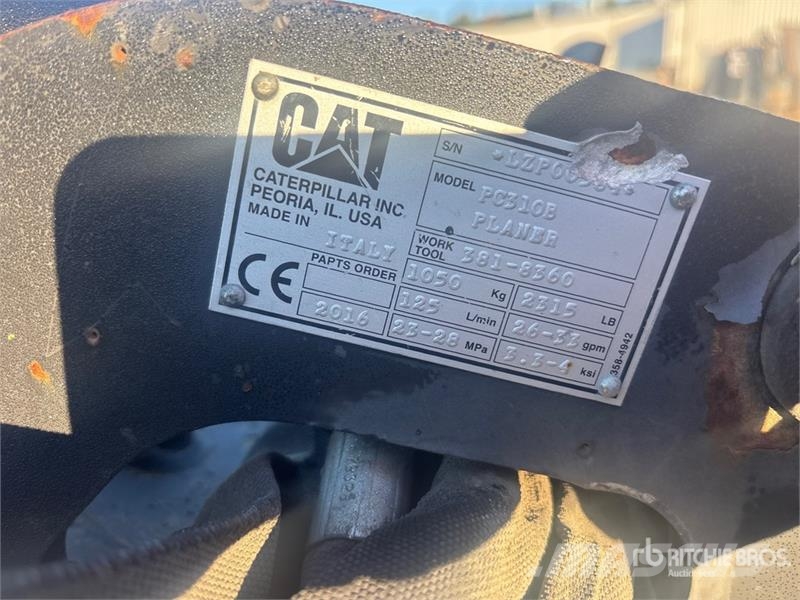 CAT Pc310B 40 in Skid Steer Planer Outros componentes