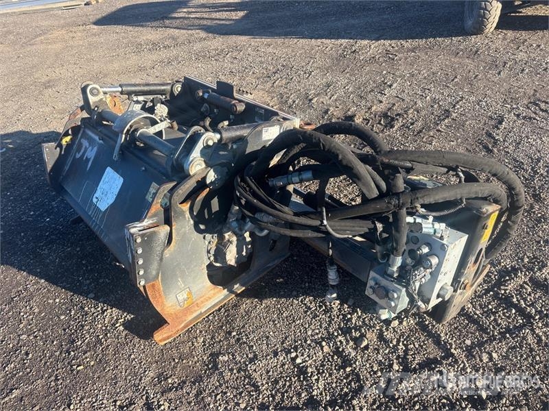 CAT Pc310B 40 in Skid Steer Planer Outros componentes