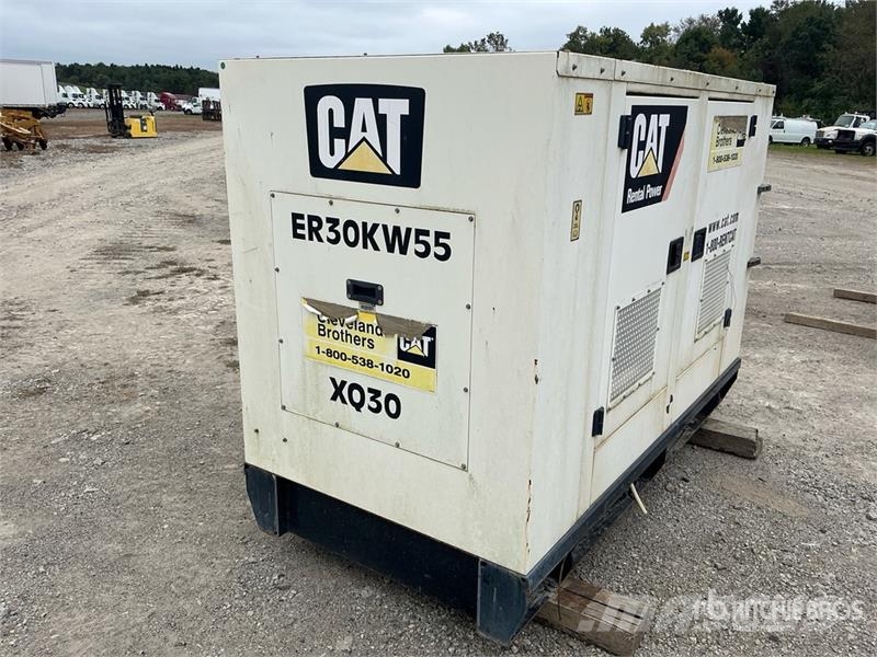 CAT XQ-30 27 kW Skid-Mounted Generator Set Dīzeļģeneratori