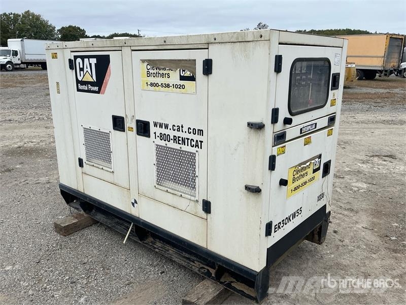 CAT XQ-30 27 kW Skid-Mounted Generator Set Dīzeļģeneratori