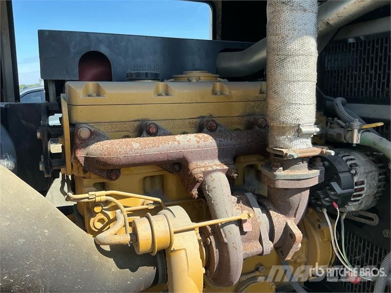 CAT XQ100 100 kW Mobile Generator Set Dizelski agregati