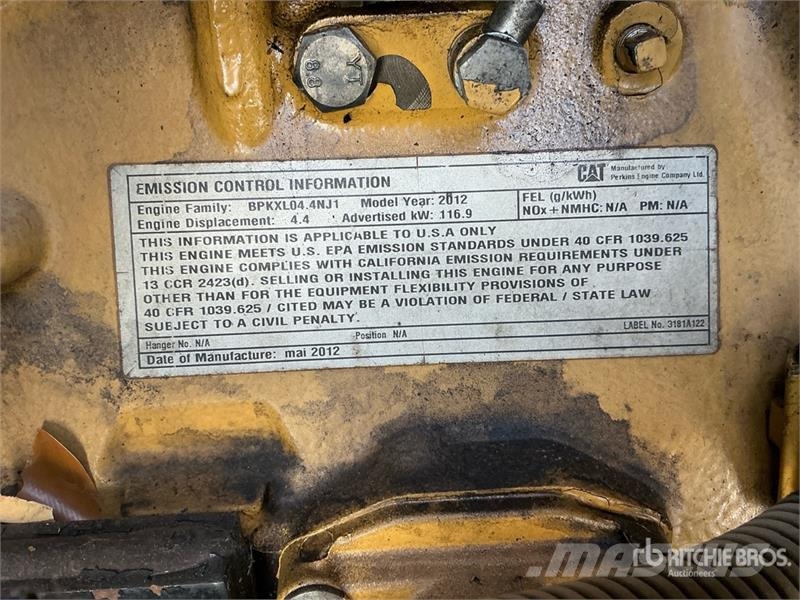 CAT XQ100 100 kW Mobile Generator Set Dizel agregati