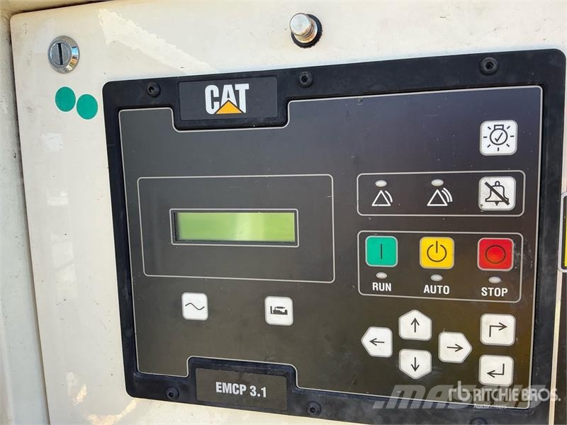 CAT XQ100 100 kW Mobile Generator Set Dizel agregati