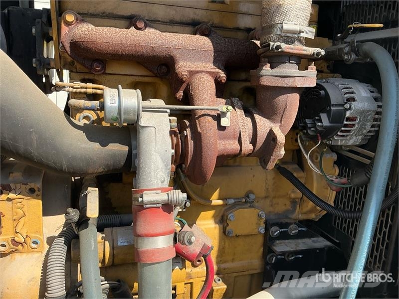 CAT XQ100 100 kW Mobile Generator Set Dizel agregati