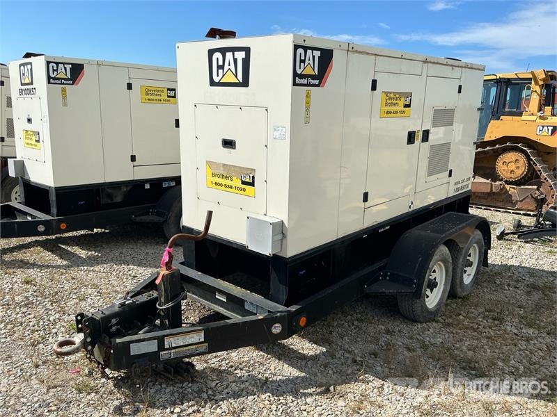 CAT XQ100 100 kW Mobile Generator Set Dizel agregati