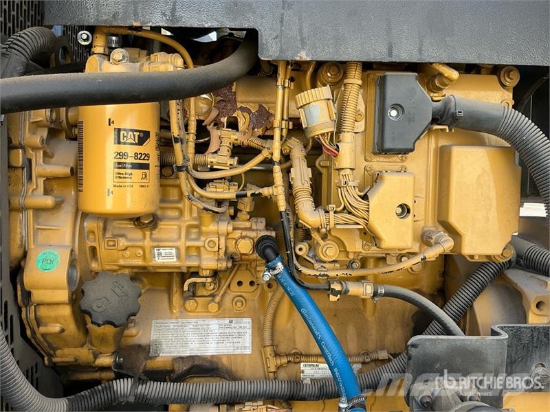 CAT XQ100 100 kW Mobile Generator Set 柴油发电机