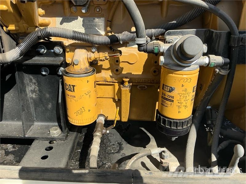 CAT XQ100 100 kW Mobile Generator Set Diesel Generators