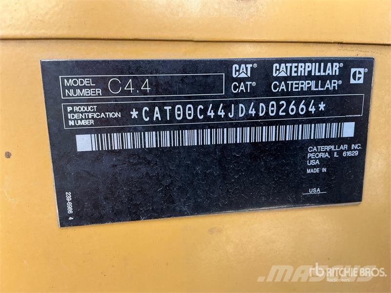 CAT XQ100 100 kW Mobile Generator Set Dizel agregati