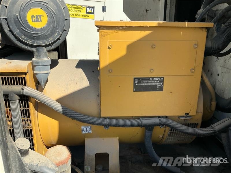 CAT XQ100 100 kW Mobile Generator Set Diesel Generators