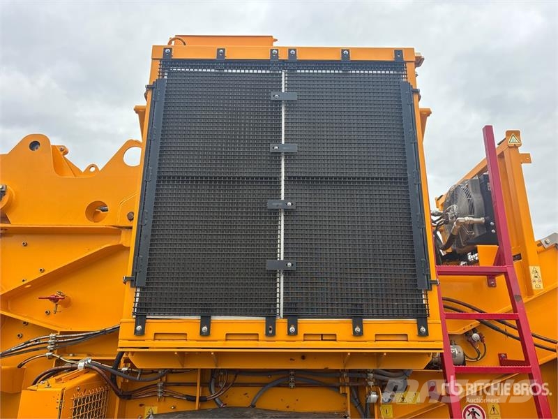 CBI 5800BT Tracked Horizontal Grinder Construcción - Otros