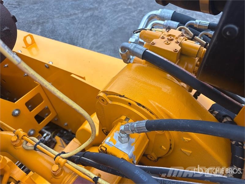 CBI 5800BT Tracked Horizontal Grinder Construcción - Otros