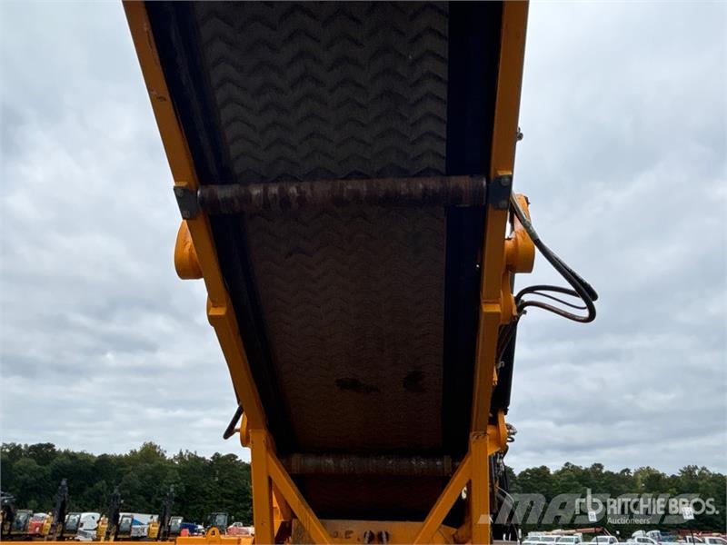 CBI 5800BT Tracked Horizontal Grinder Construcción - Otros