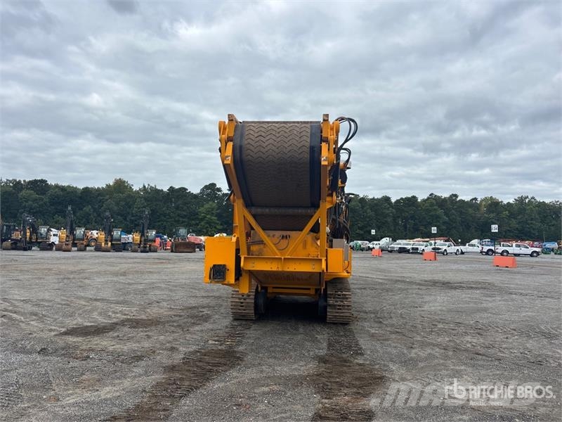 CBI 5800BT Tracked Horizontal Grinder Construcción - Otros