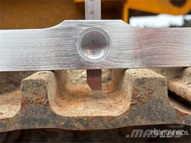 CBI 5800BT Tracked Horizontal Grinder Construcción - Otros