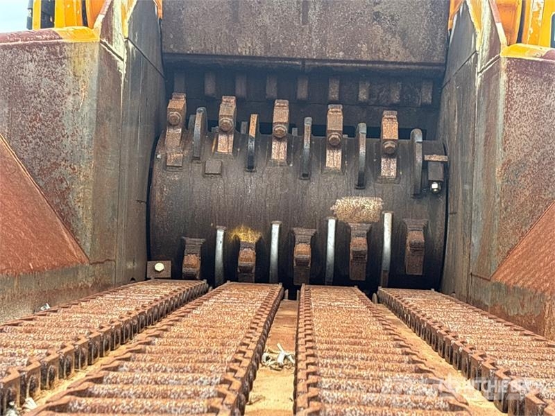 CBI 5800BT Tracked Horizontal Grinder Construcción - Otros