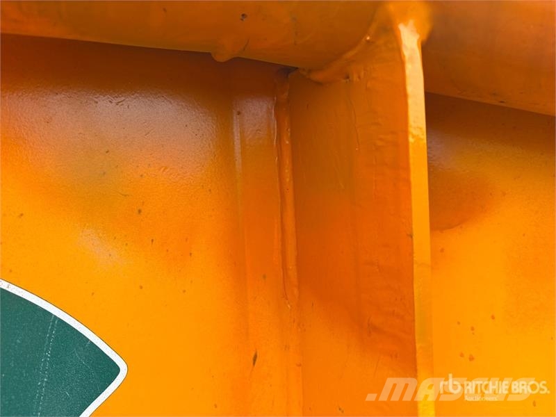 CBI 5800BT Tracked Horizontal Grinder Construcción - Otros