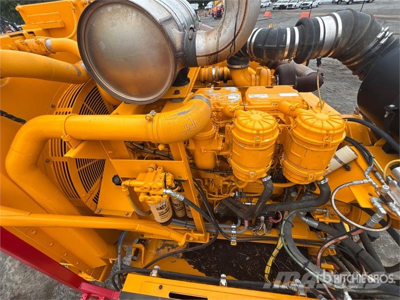 CBI 5800BT Tracked Horizontal Grinder Construcción - Otros
