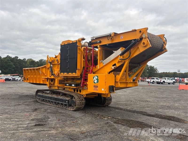 CBI 5800BT Tracked Horizontal Grinder Construcción - Otros