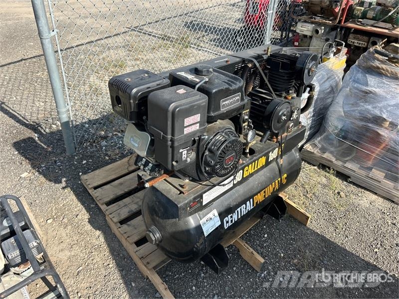 Central Pneumatic Skid-Mounted 30 gal Air Compress 콤푸레샤