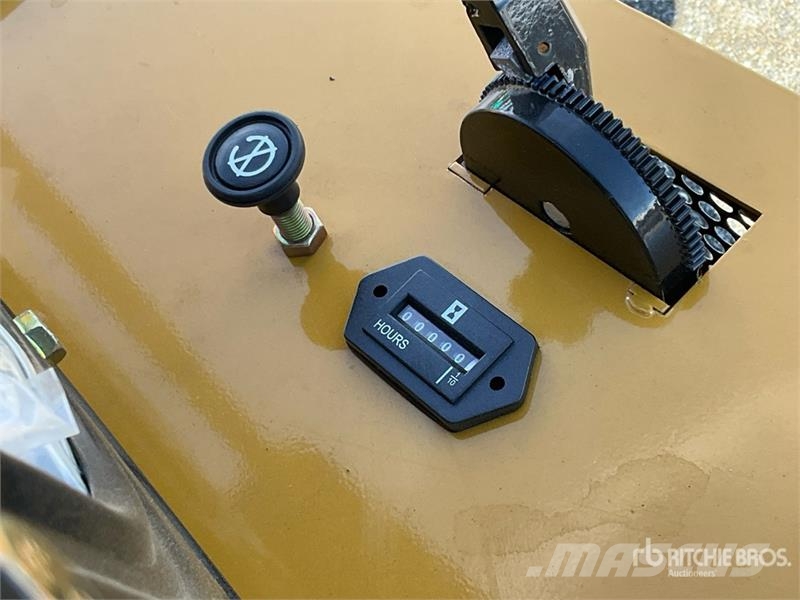 CFG MX12R Mini Excavator (Unused) حفارات صغيرة أقل من 7 طن (حفارات صغيرة)