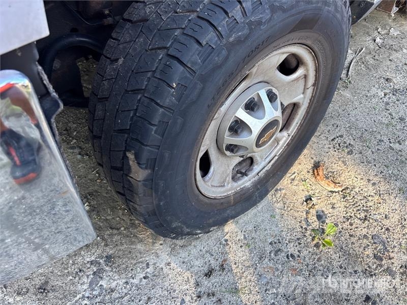 Chevrolet 2500 Kehrmaschine