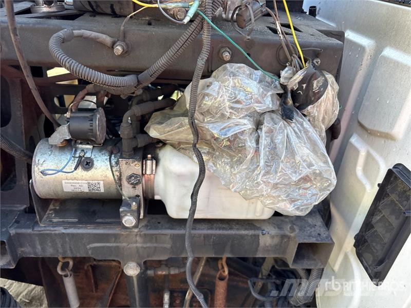 Chevrolet 2500 Kehrmaschine