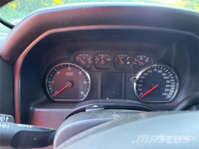 Chevrolet 2500 Kehrmaschine