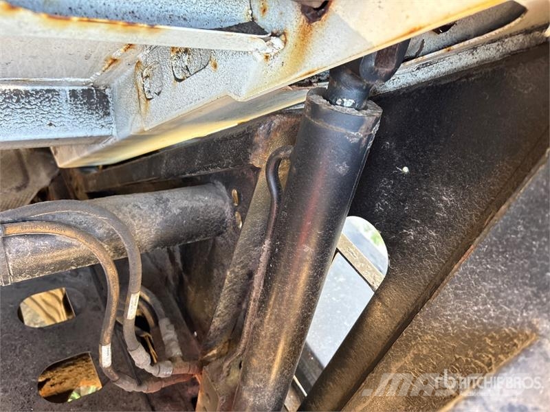 Chevrolet 2500 Kehrmaschine