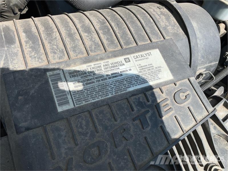 Chevrolet 3500 Saug- und Druckwagen