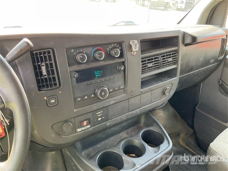 Chevrolet 3500 Saug- und Druckwagen
