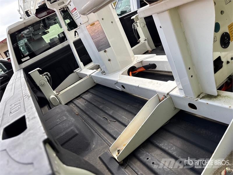 Chevrolet 3500 Lastbilmonterede lifte