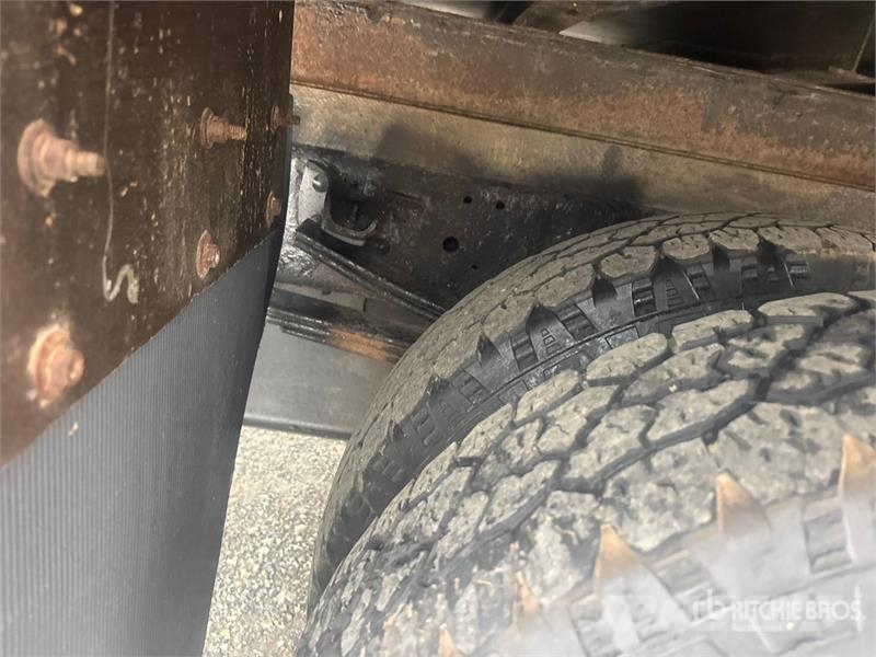 Chevrolet 4500HD 4x2 Van Truck Camion cassonati