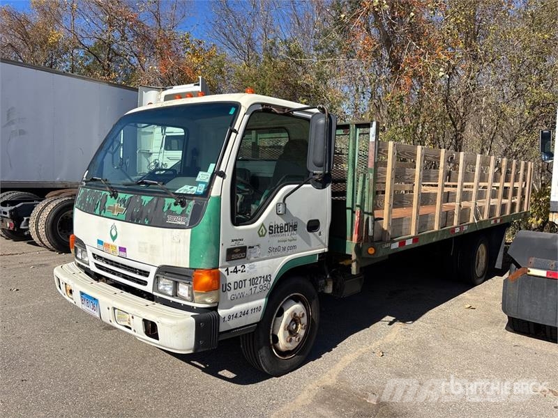 Chevrolet 5500 4x2 Flatbed Truck Camiones de cama baja