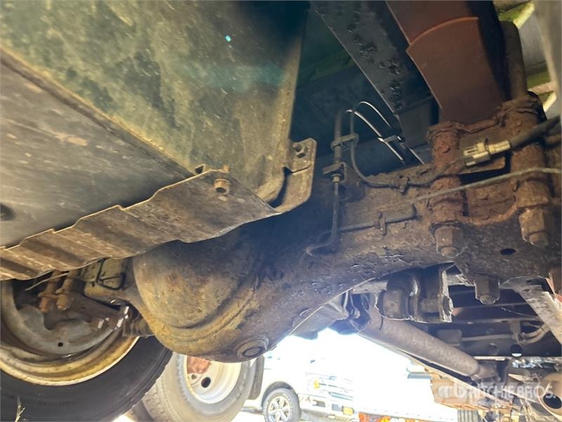 Chevrolet 5500 4x2 Flatbed Truck Camiones de cama baja