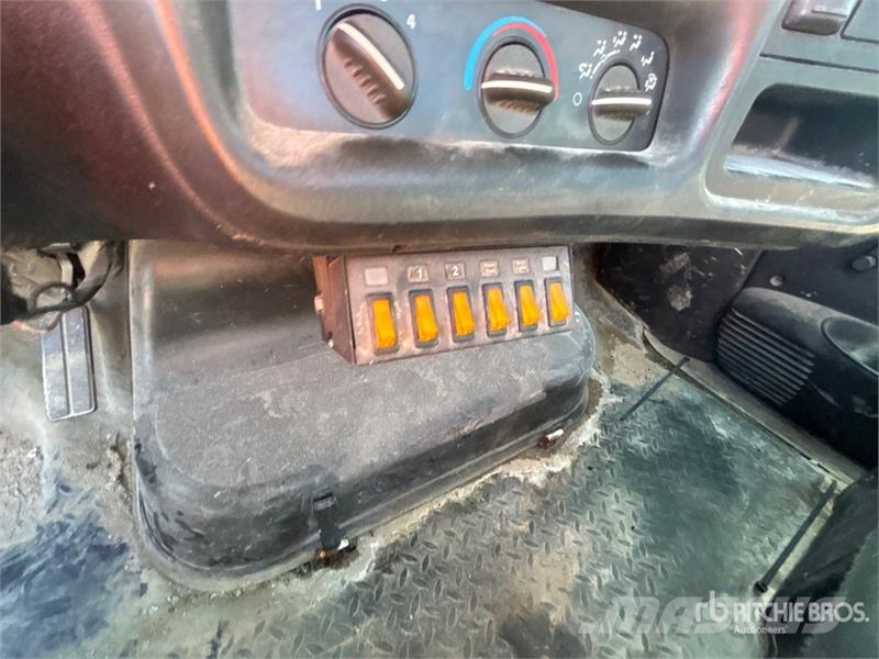 Chevrolet C4500 Pick up/Platou
