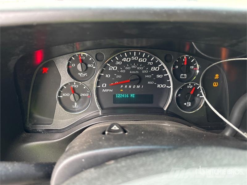 Chevrolet Express 2500 Cargo Van (Inoperable) Pakettiautot