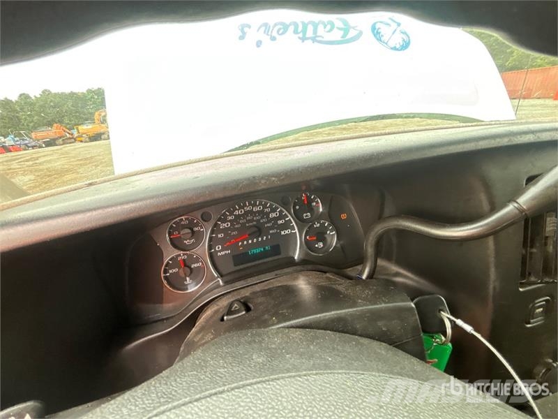 Chevrolet Express 2500 Cargo Van Dostavna vozila / kombiji